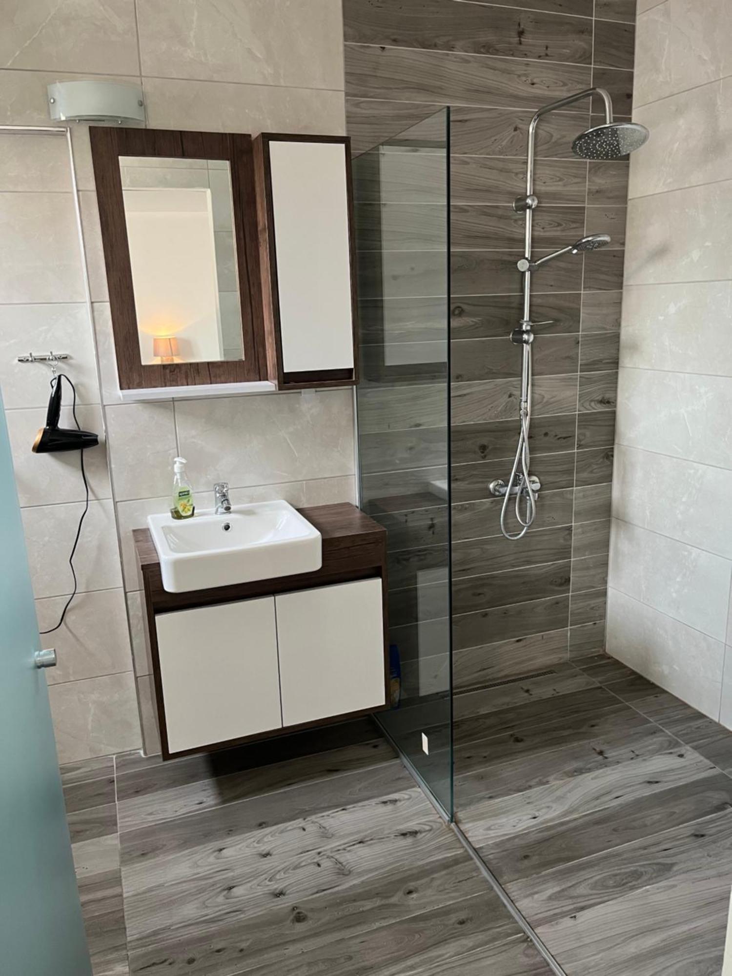 Tiana Boutique Aparthotel Famagusta  Exterior photo